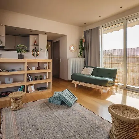 The Sunset Apartment *